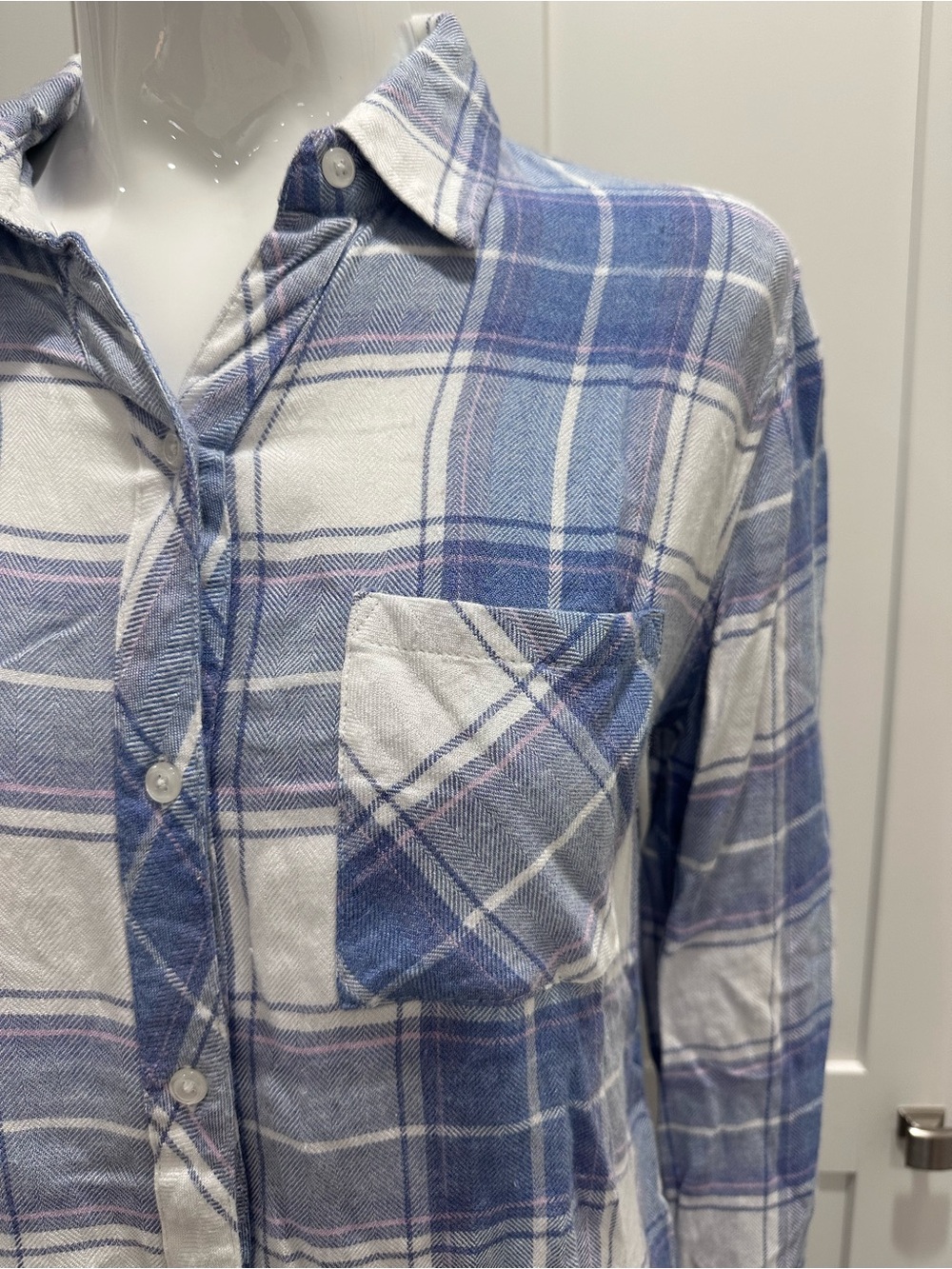 Rails Hunter Plaid Shirt White Blue Taffy Small - Picture 3 of 8
